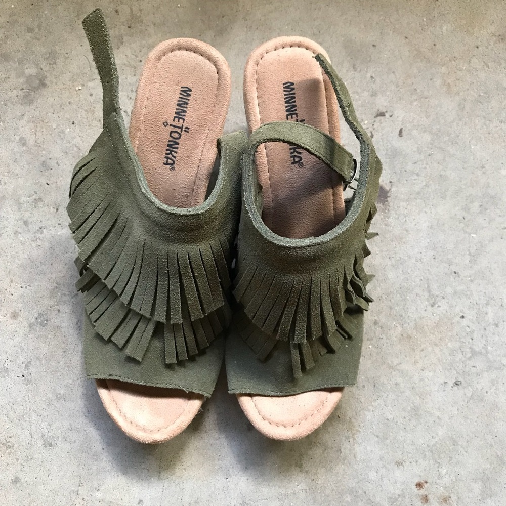 Minnetonka olive green fringe sandal - wedge heel